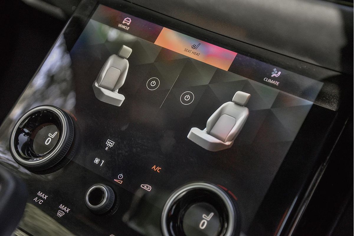 2023 Land Rover Range Rover Evoque P300e R-Dynamic HSE L551