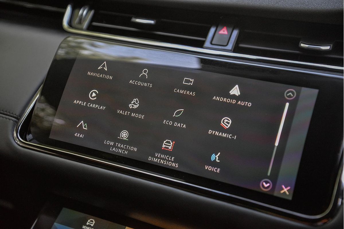 2023 Land Rover Range Rover Evoque P300e R-Dynamic HSE L551