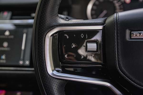 2023 Land Rover Range Rover Evoque P300e R-Dynamic HSE L551