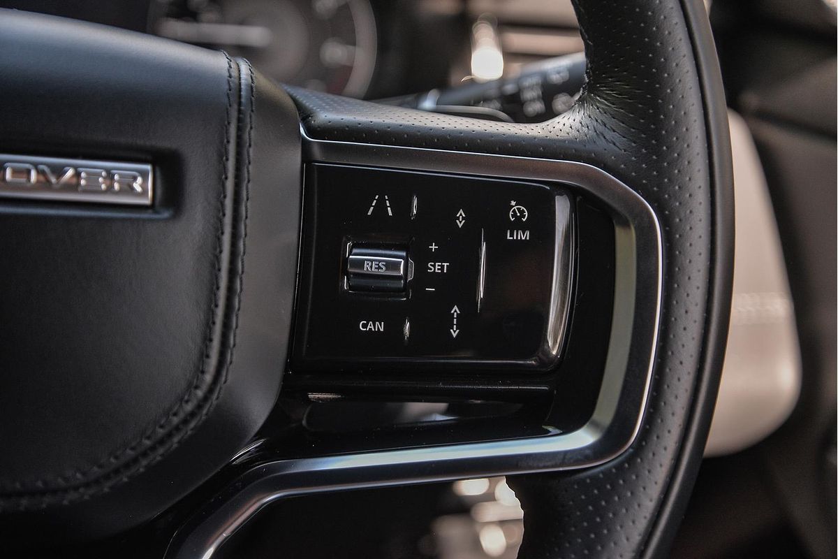 2023 Land Rover Range Rover Evoque P300e R-Dynamic HSE L551