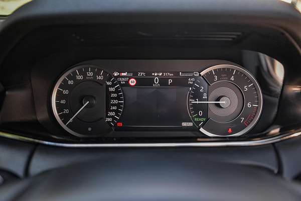 2023 Land Rover Range Rover Evoque P300e R-Dynamic HSE L551