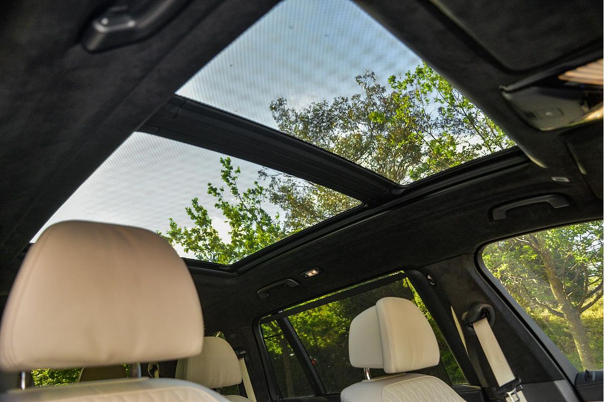 2023 BMW X7 xDrive40d Design Pure Excellence G07 LCI