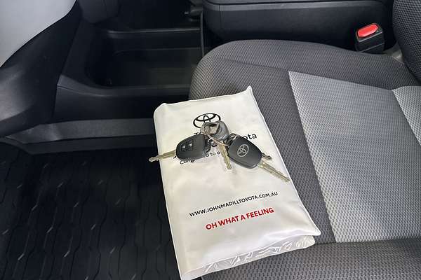 2024 Toyota Hiace GDH320R ELWB High Roof