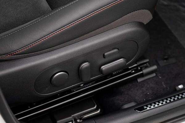 2025 Hyundai Kona Elite N Line SX2.V3