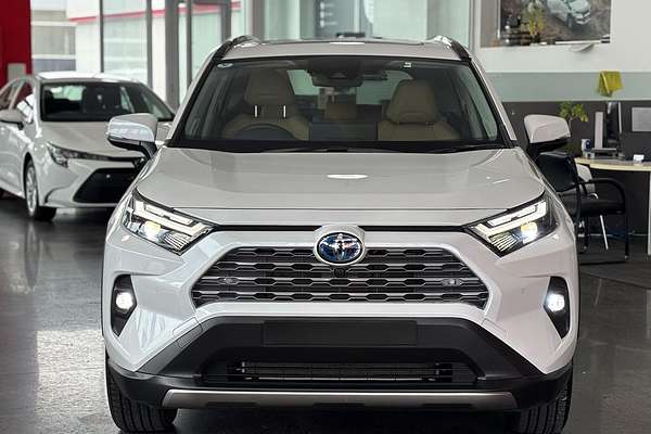 2024 Toyota RAV4 Cruiser AXAH54R
