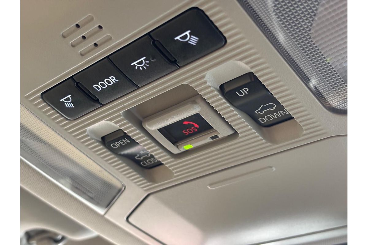 2024 Toyota RAV4 Cruiser AXAH54R