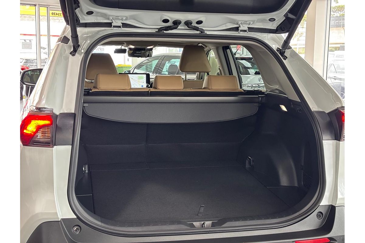 2024 Toyota RAV4 Cruiser AXAH54R