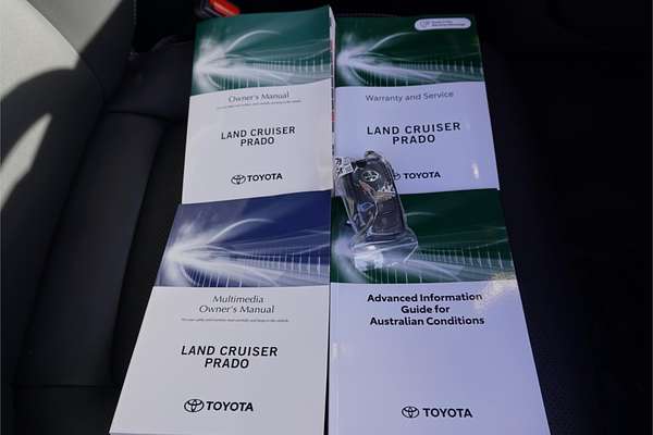 2025 Toyota Landcruiser Prado GXL GDJ251R