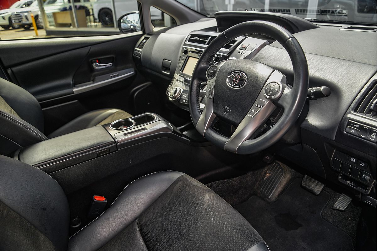 2019 Toyota Prius V ZVW40R