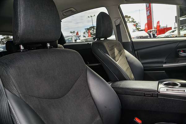 2019 Toyota Prius V ZVW40R