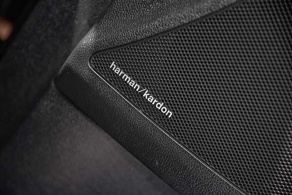 2019 Kia Sorento SLi UM