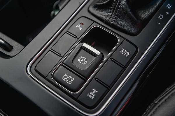 2019 Kia Sorento SLi UM