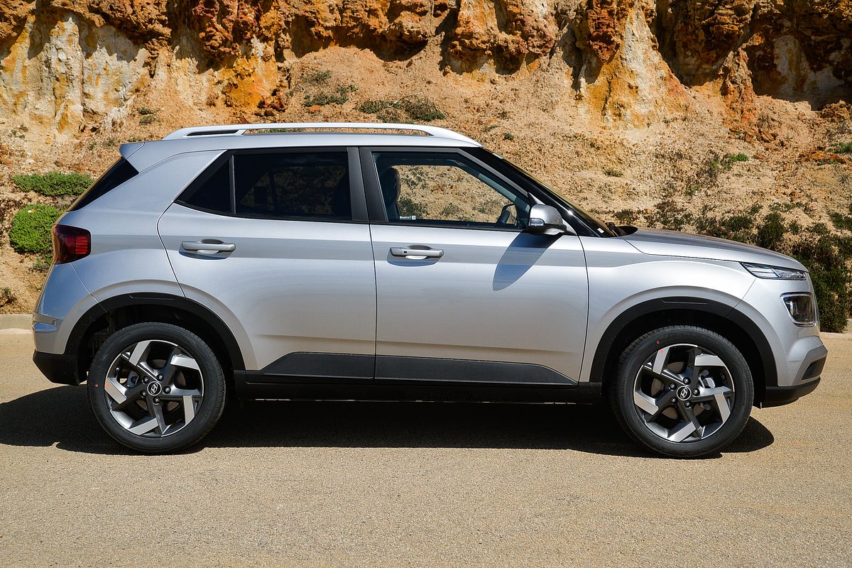 2025 Hyundai Venue Elite QX.V5