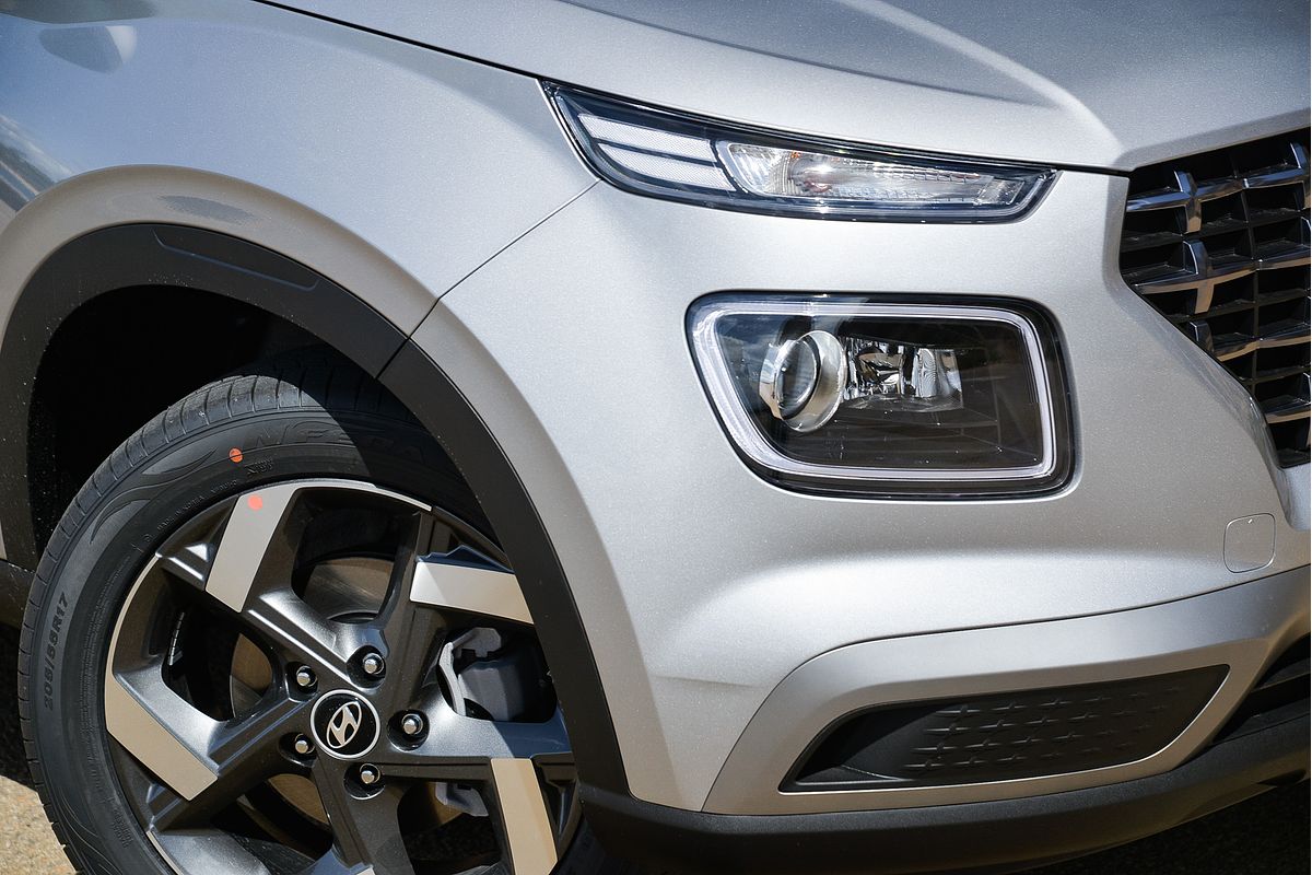 2025 Hyundai Venue Elite QX.V5