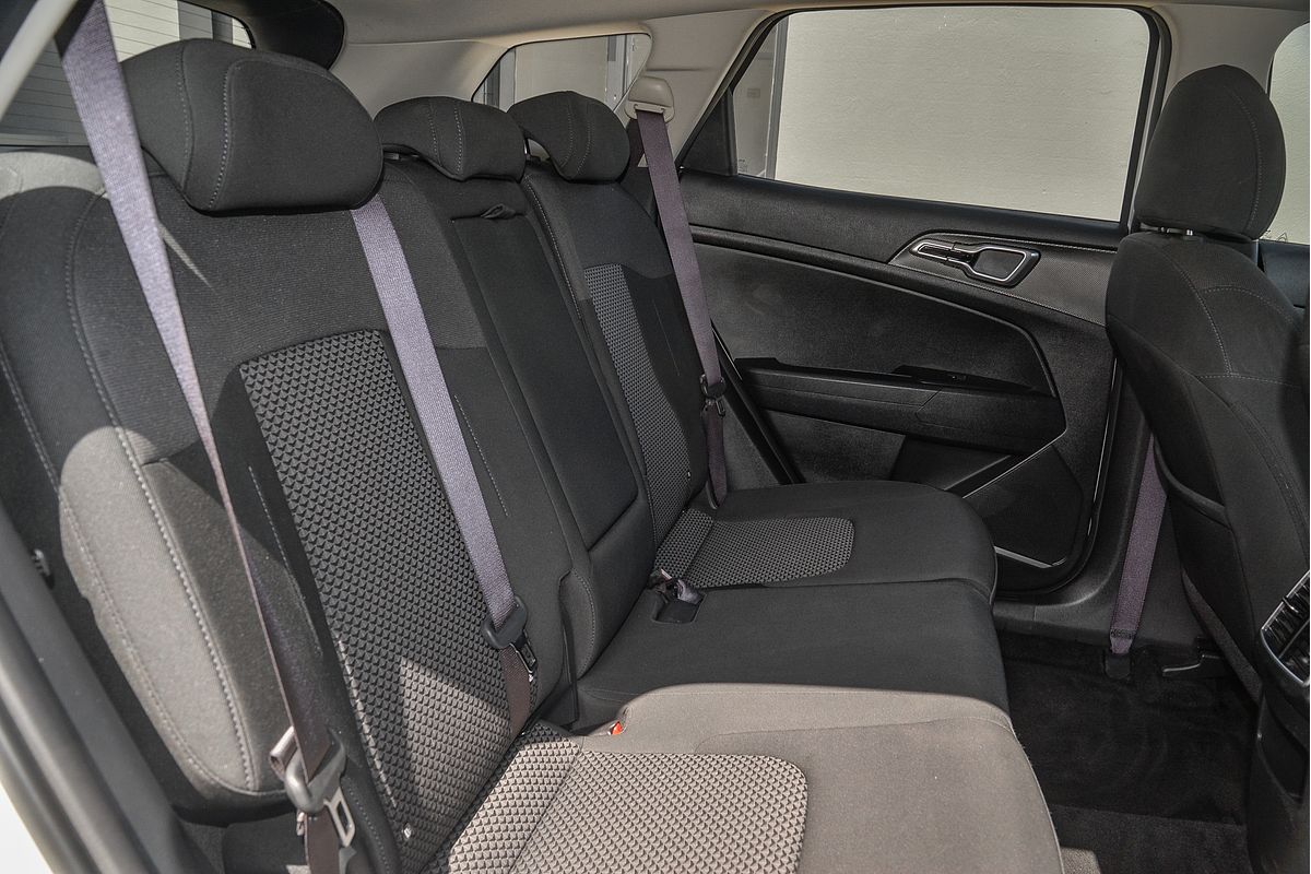 2022 Kia Sportage S NQ5