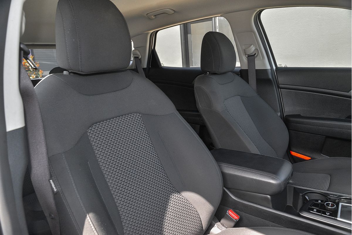 2022 Kia Sportage S NQ5