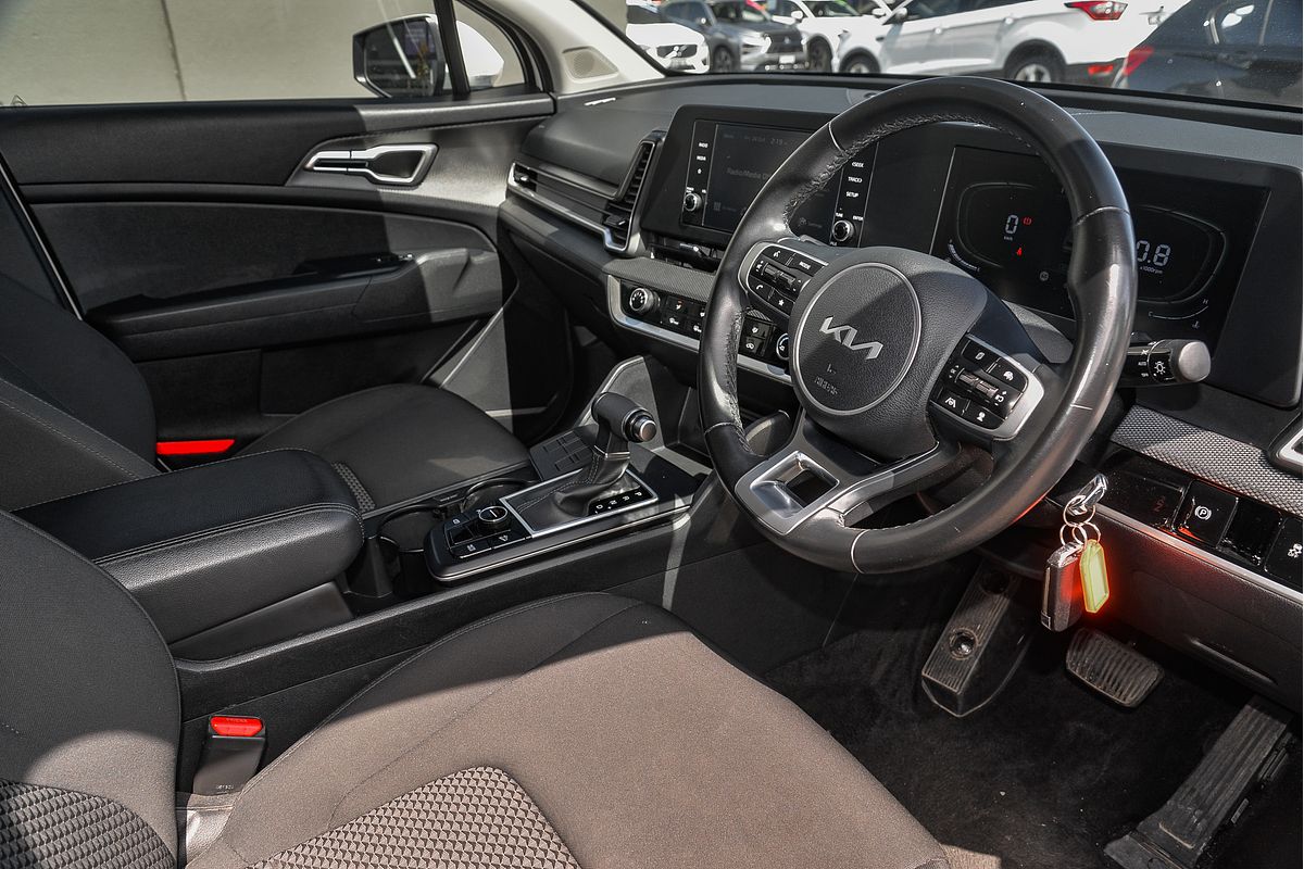 2022 Kia Sportage S NQ5