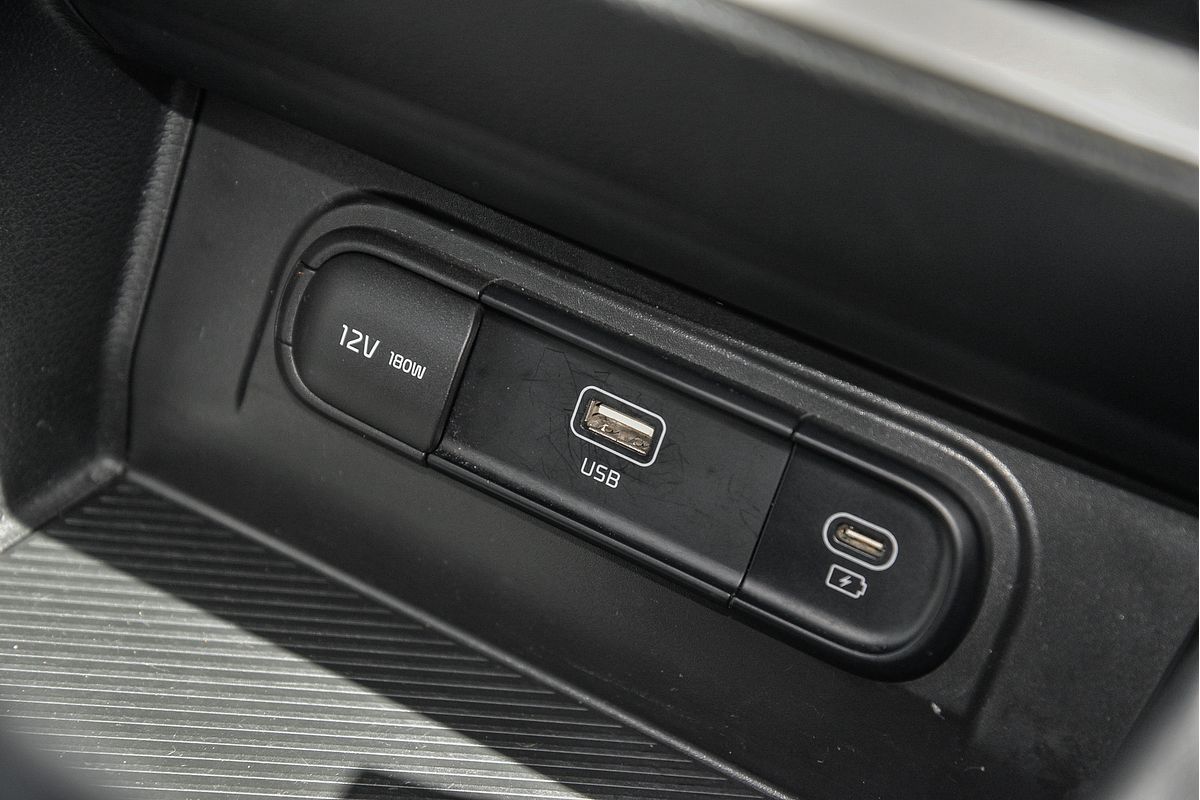 2022 Kia Sportage S NQ5