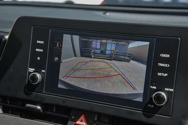 2022 Kia Sportage S NQ5