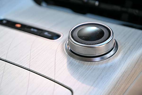 2025 Geely EX5 Inspire E245