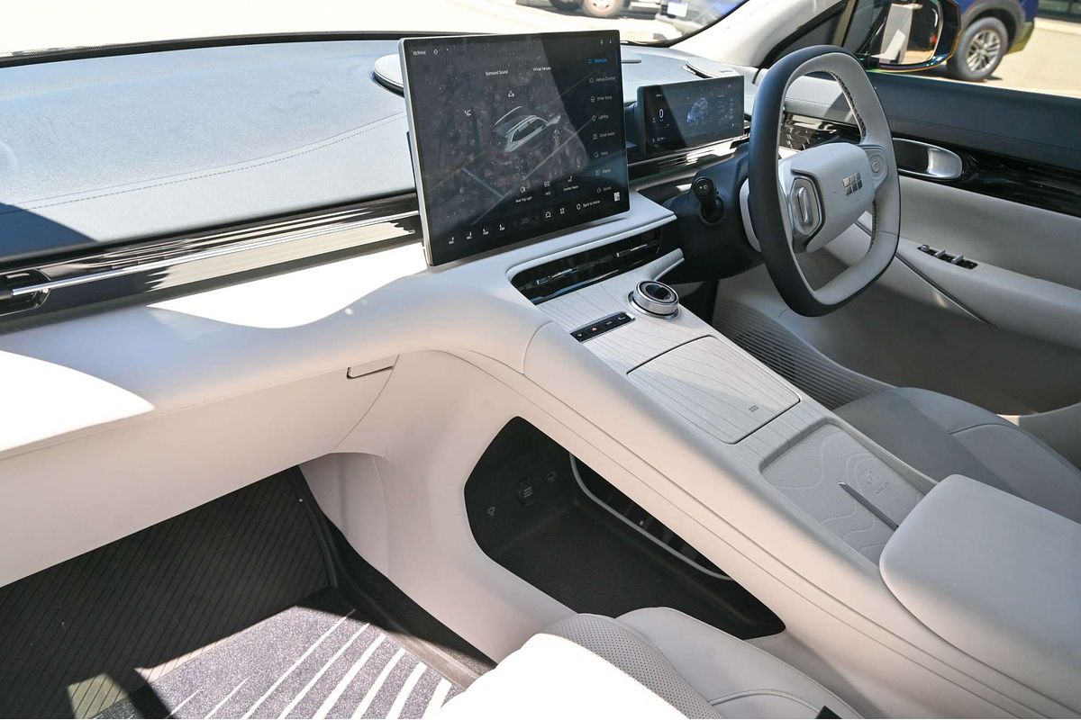 2025 Geely EX5 Inspire E245