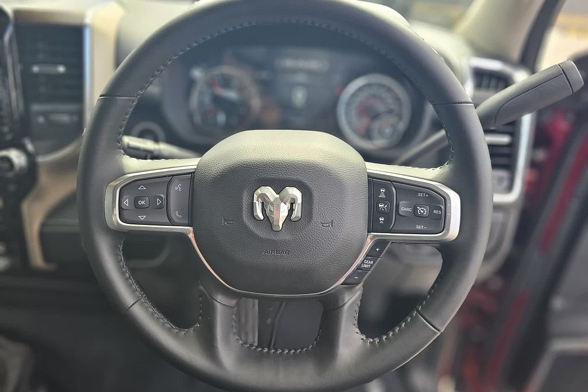 2024 RAM 2500 Laramie Rambox DJ 4X4