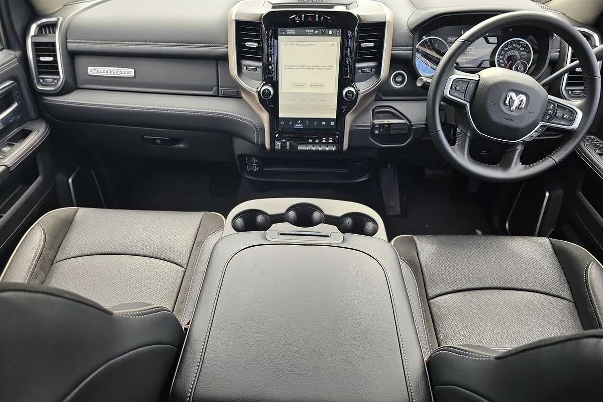 2024 RAM 2500 Laramie Rambox DJ 4X4