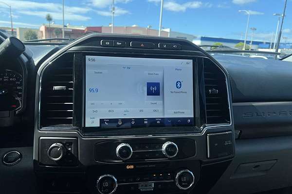 2022 Ford Super Duty F-250 SRW Limited