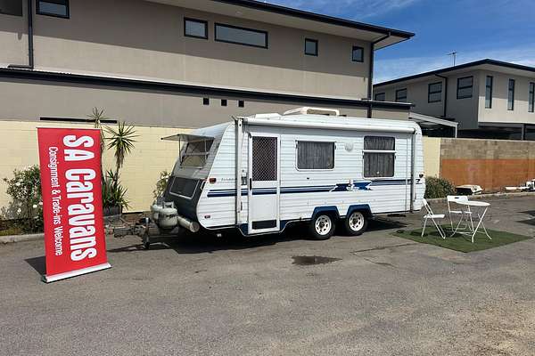 2001 Royal Flair VAN ROYCE SERIES 2