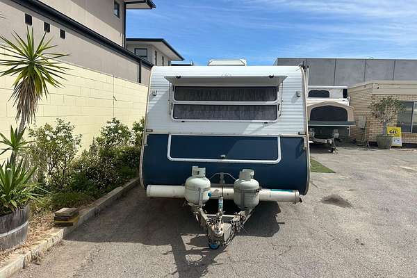 2001 Royal Flair VAN ROYCE SERIES 2