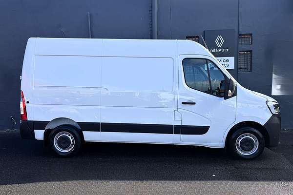 2025 Renault Master Pro 110kW X62 Phase 2 MWB Mid Roof