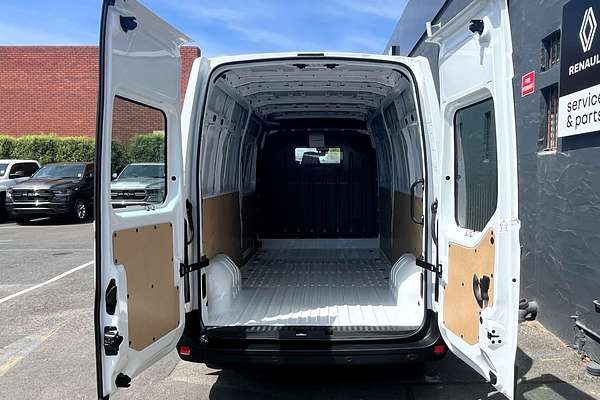 2025 Renault Master Pro 110kW X62 Phase 2 LWB Mid Roof