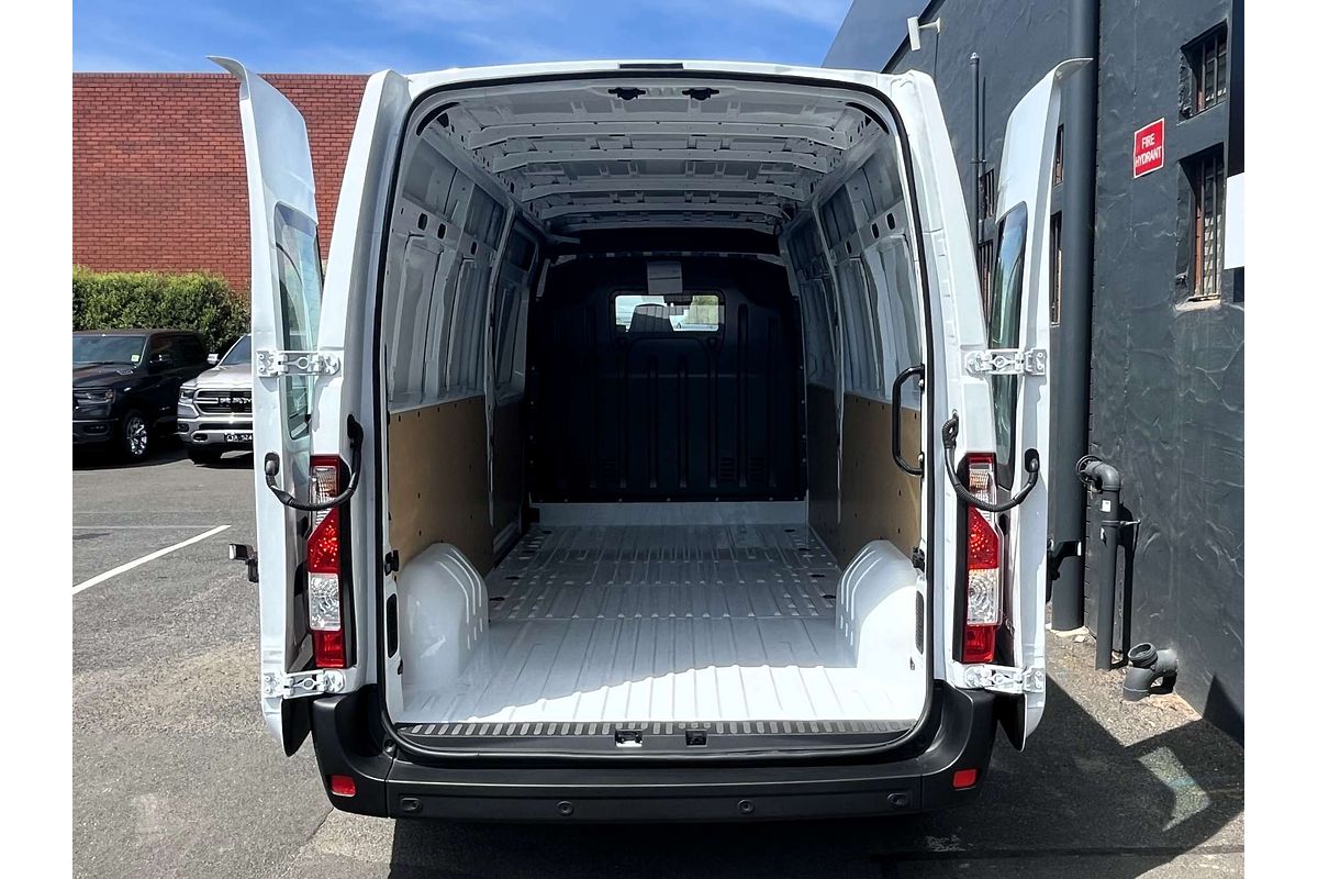 2025 Renault Master Pro 110kW X62 Phase 2 LWB Mid Roof