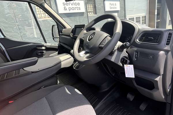 2025 Renault Master Pro 110kW X62 Phase 2 LWB Mid Roof
