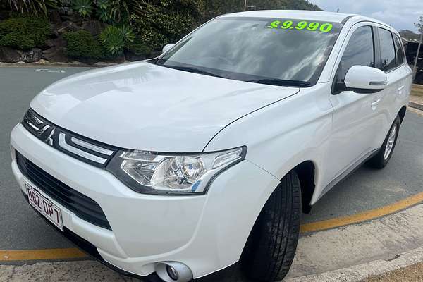 2013 Mitsubishi Outlander LS ZJ