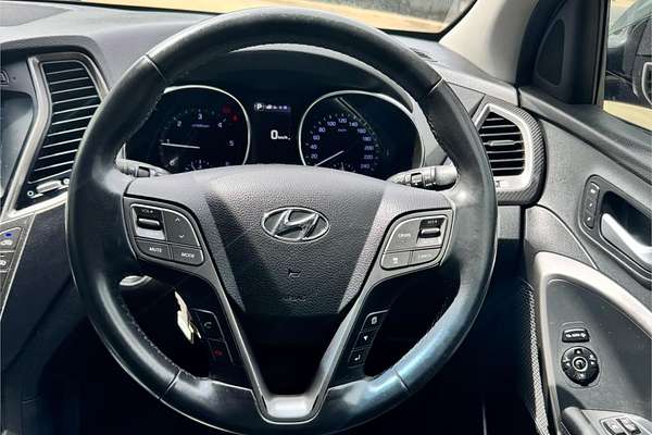 2016 Hyundai Santa Fe Highlander DM3 Series II