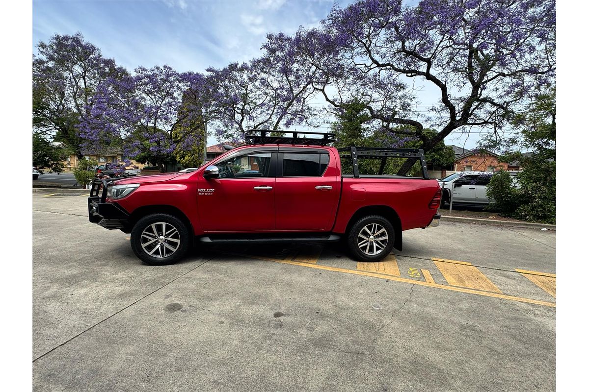 2015 Toyota Hilux SR5 GUN126R