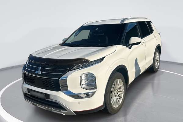 2022 Mitsubishi Outlander LS ZM