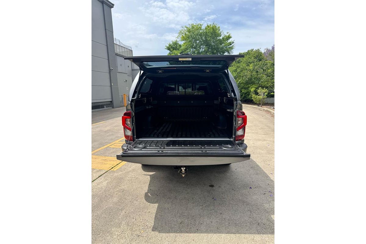 2021 Nissan Navara ST-X D23