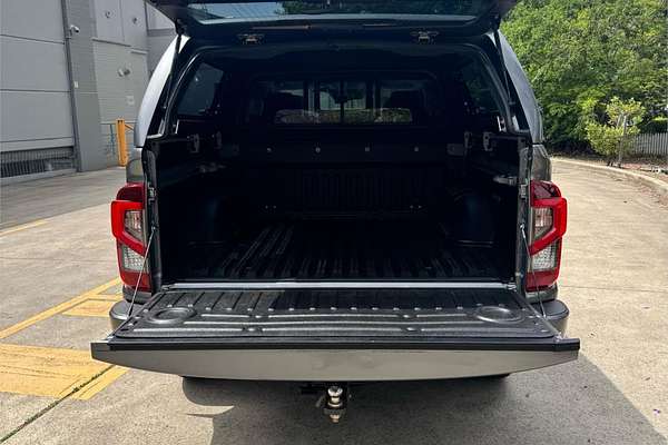 2021 Nissan Navara ST-X D23