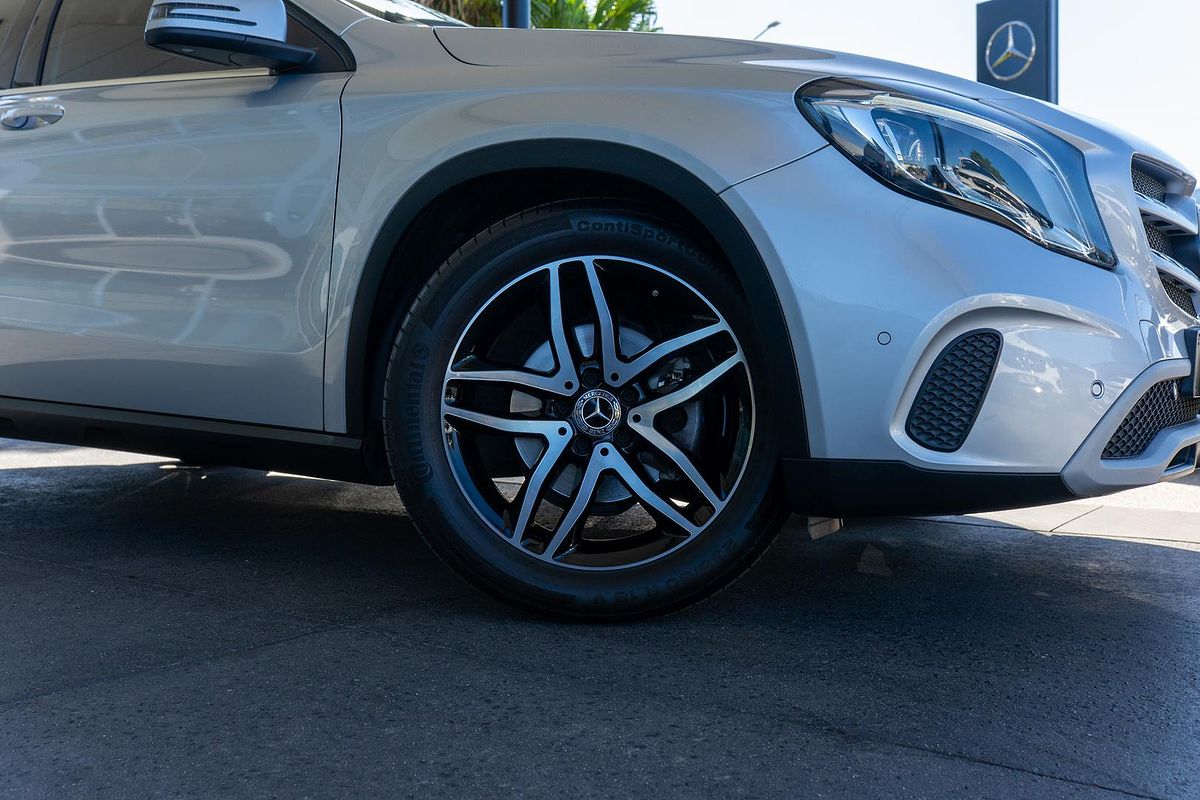 2019 Mercedes-Benz GLA-Class GLA180 X156