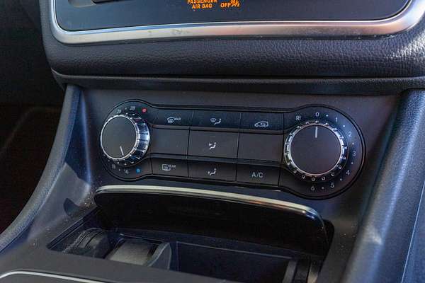 2019 Mercedes-Benz GLA-Class GLA180 X156