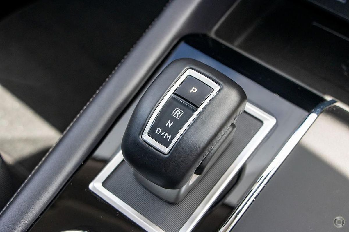 2024 Mitsubishi Outlander LS ZM