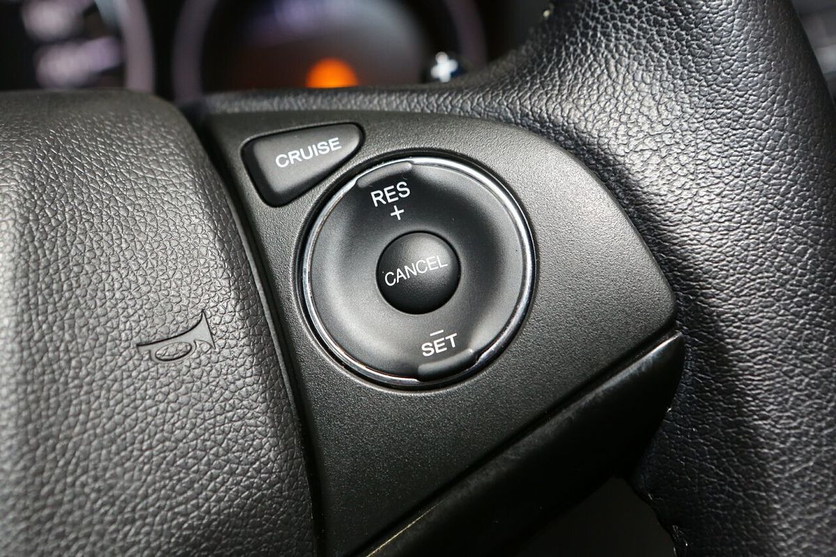 2016 Honda HR-V VTi-L