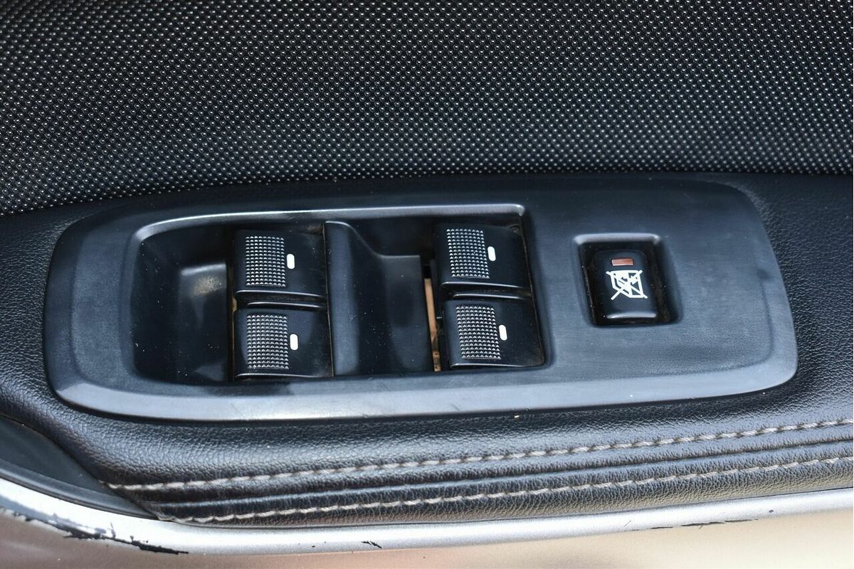 2015 Ford Everest Trend UA 3.2L