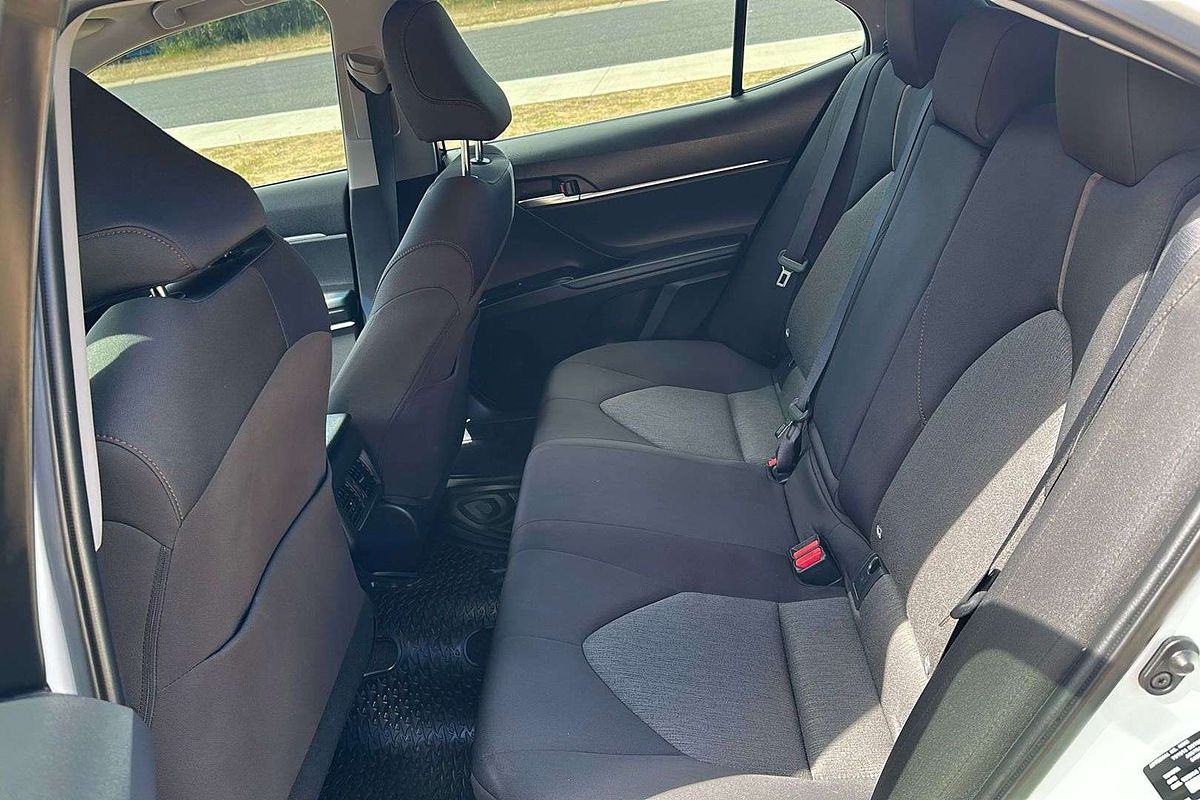 2020 Toyota Camry Ascent ASV70R