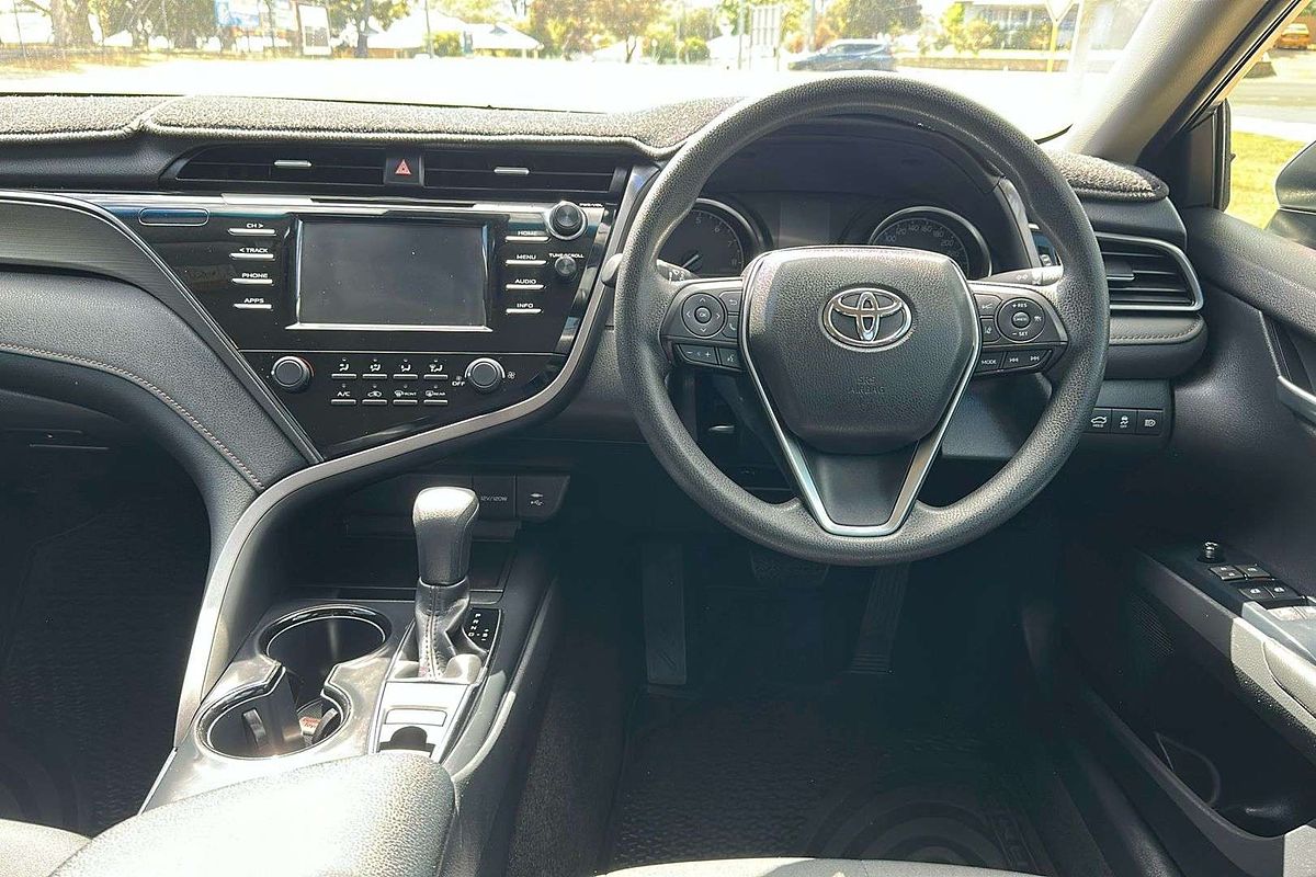 2020 Toyota Camry Ascent ASV70R