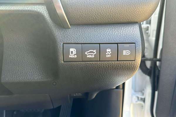 2020 Toyota Camry Ascent ASV70R