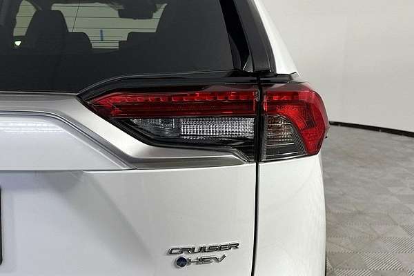 2025 Toyota RAV4 Cruiser AXAH54R