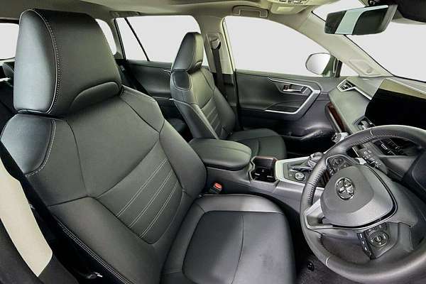 2025 Toyota RAV4 Cruiser AXAH54R